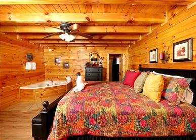 Dog-Friendly Cabin Rental with a Hot Tub near Gatlinburg, Tennessee - Sevierville, Tennessee - glamping.directory