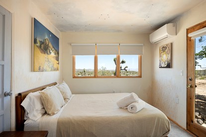 Wonderful Cottage with Barbecue and Gorgeous Desert Views in Yucca Valley, California - Yucca Valley, California - glamping.directory
