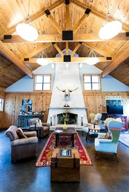 Inviting Cabin near Marble Falls with Lake Access - Marble Falls, Texas - glamping.directory