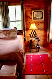 Inviting Cabin near Marble Falls with Lake Access - Marble Falls, Texas - glamping.directory