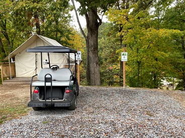 Luxury Tent Rental in the Great Smoky Mountains of Pigeon Forge, Tennessee - Pigeon Forge, Tennessee - glamping.directory