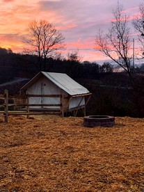 Luxury Tent Rental in the Great Smoky Mountains of Pigeon Forge, Tennessee - Pigeon Forge, Tennessee - glamping.directory