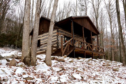 Romantic Woodland Cabin Getaway near Charleston, West Virginia - glamping.directory