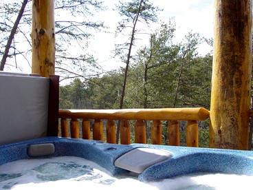 ERN854 - Wagon Wheel Lodge - Great Location! Close To All The Action! cabin in Tennessee - Pigeon Forge, Tennessee - glamping.directory