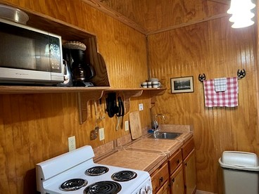 Outstanding Cottage with River Access in Camp Wood, Texas - Camp Wood, Texas - glamping.directory