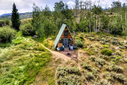 Rustic Cabin with Spectacular Alpine Views in Walden, Colorado - Walden, Colorado - glamping.directory