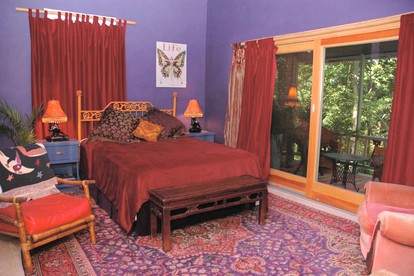 Gorgeous Retreat for a Romantic Getaway in Eureka Springs, Arkansas - Eureka Springs, Arkansas - glamping.directory
