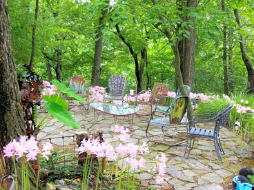 Gorgeous Retreat for a Romantic Getaway in Eureka Springs, Arkansas - Eureka Springs, Arkansas - glamping.directory