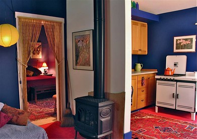 Gorgeous Retreat for a Romantic Getaway in Eureka Springs, Arkansas - Eureka Springs, Arkansas - glamping.directory