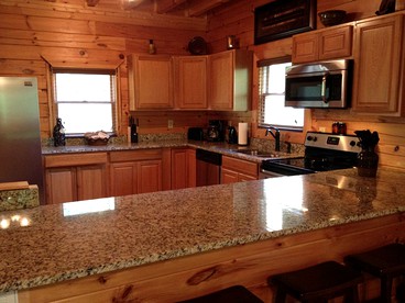 Large Tennessee Cabin Rental for Group Getaways - Pigeon Forge, Tennessee - glamping.directory
