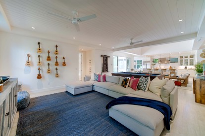 Spectacular Villa with Private Pool, Pool Table and Design Exterior and Interior in Princeville, Hawaii - Princeville, Hawaii - glamping.directory