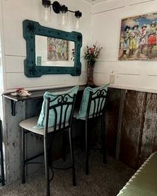 Tiny Quaint Rental Perfect for a Small Family Escape in Texas - Round Top, Texas - glamping.directory