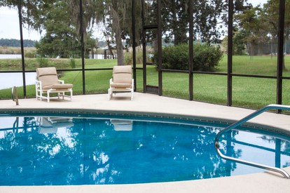 Riverfront Vacation Rental with a Pool and Tennis Court near Brunswick, Georgia - Woodbine, Georgia - glamping.directory