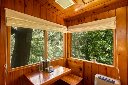 Intimate Bed and Breakfast Cabin Rental for Three in Northern Arizona - Sedona, Arizona - glamping.directory