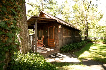 Intimate Bed and Breakfast Cabin Rental for Three in Northern Arizona - Sedona, Arizona - glamping.directory