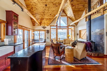 Charming Vacation Rental in the Heart of South Park near Fairplay, Colorado - Jefferson, Colorado - glamping.directory