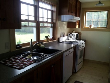 Idyllic Cottage Rental near Mount Mansfield State Forest, Vermont - Hardwick, Vermont - glamping.directory