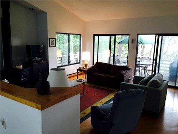 Beautifully Secluded Vacation Rental Close to the Beach in Truro, Massachusetts - Truro, Massachusetts - glamping.directory