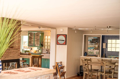 Bayfront Beach House in Morro Bay, CA - Morro Bay, California - glamping.directory