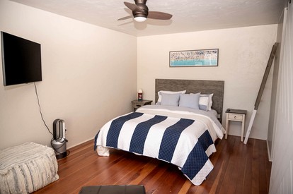 Bayfront Beach House in Morro Bay, CA - Morro Bay, California - glamping.directory