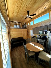 Stylish Tiny Home Retreat with Loft & Stargazing Deck in Williams, Arizona - Williams, Arizona - glamping.directory