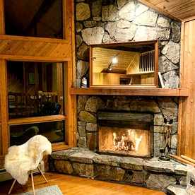Spacious Okemo Cabin for a Weekend Getaway in Vermont - Ludlow, Vermont - glamping.directory