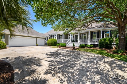 Cheerful Beach House with Swimming Pool in Georgetown, South Carolina - Georgetown, South Carolina - glamping.directory