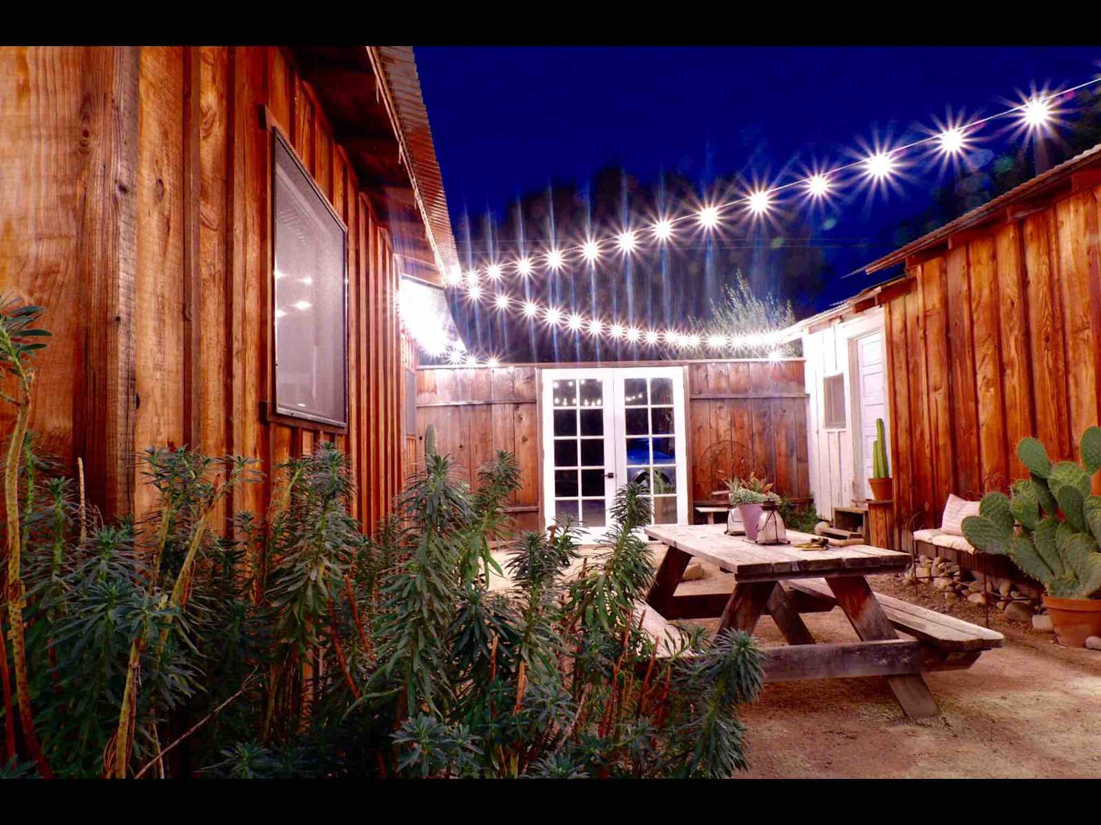Lisa S.’s Land - glamping.directory
