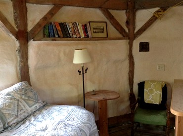 Magical Off-Grid Cottage Rental for Weekend Getaways in Upstate NY - Churubusco, New York - glamping.directory