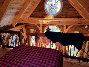 Unique Treehouse Accommodation for a Secluded Granite Lake Getaway - Stoddard, New Hampshire - glamping.directory
