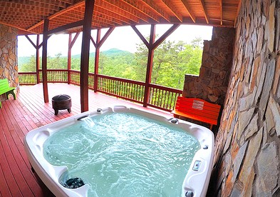 Luxurious Log Cabin Getaway with a Hot Tub in Dobson, North Carolina - Dobson, North Carolina - glamping.directory