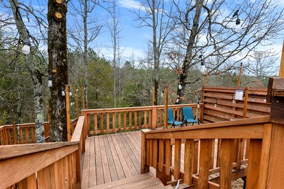Peaceful Forest Dome Retreat with Hot Tub & Private Deck in Broken Bow, Oklahoma - Broken Bow, Oklahoma - glamping.directory