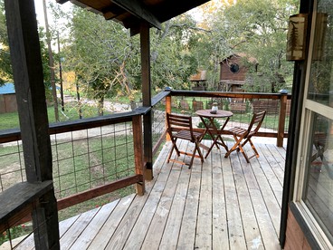 Fantastic Tree House Rental for Texas Romantic Getaways - Willis, Texas - glamping.directory