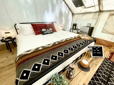 Georgia Glamping Getaways in this Luxury Safari Tent Rental in the Heart of Nature - Helen, Georgia - glamping.directory