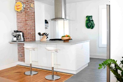 Fully-Remodeled Cottage Rental for Weekend Getaways in Texas - Marfa, Texas - glamping.directory