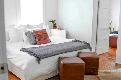 Fully-Remodeled Cottage Rental for Weekend Getaways in Texas - Marfa, Texas - glamping.directory
