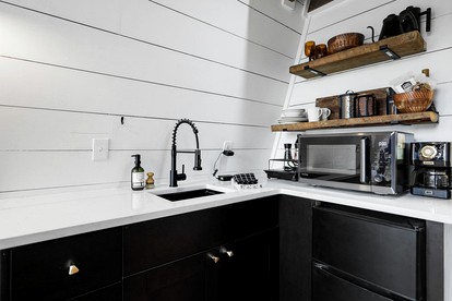 Intimate Private A-Frame with Spa and Beautiful Outdoor Living in Georgia - Blue Ridge, Georgia - glamping.directory