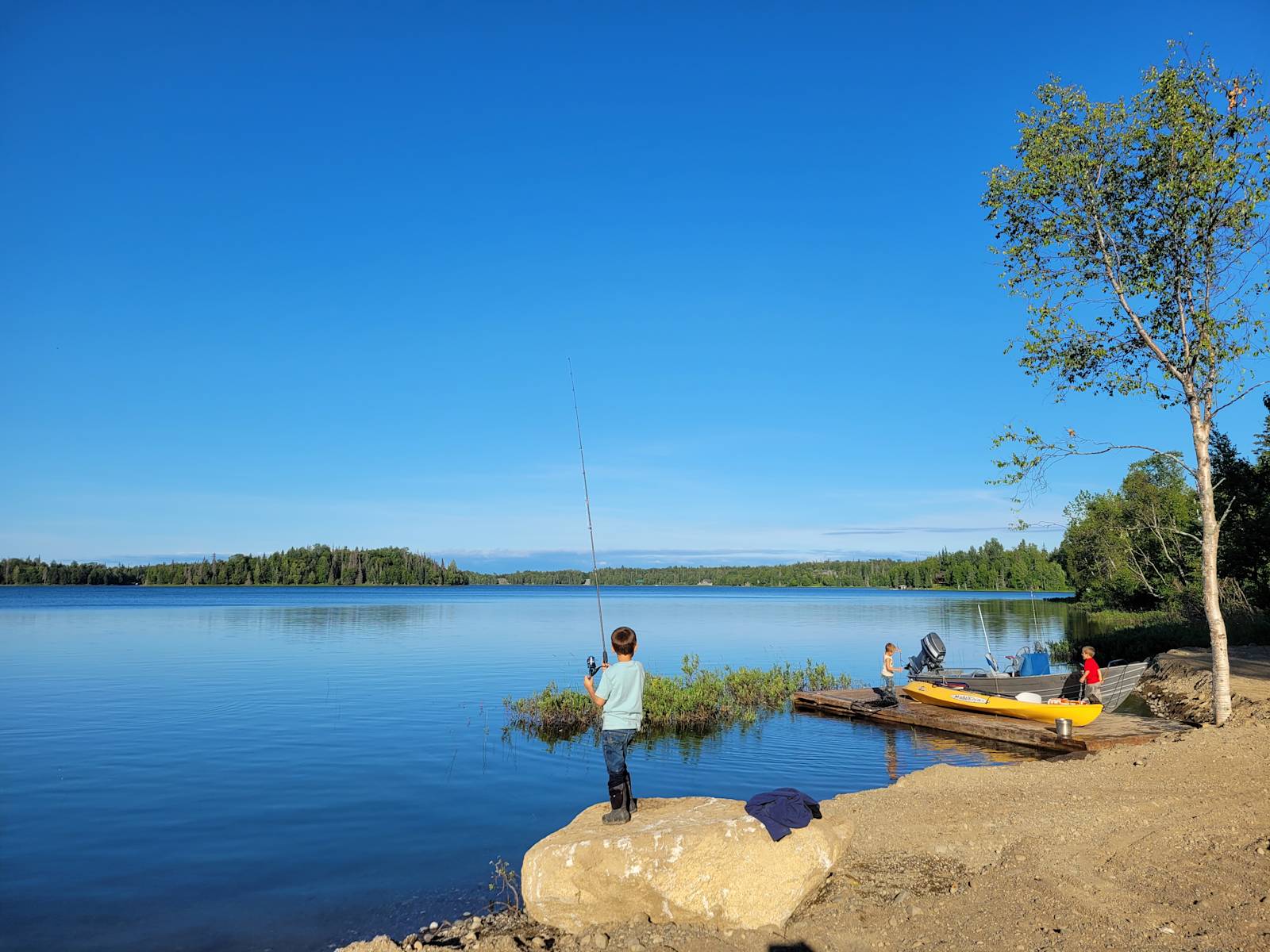 Island lake 🏝 - glamping.directory