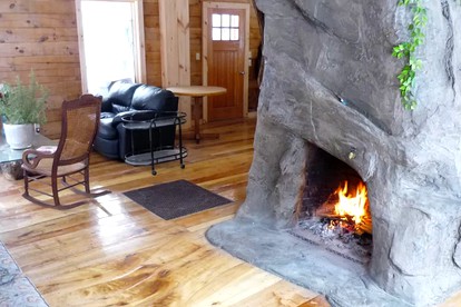Breathtaking Year-Round Views from Luxury Cabin on New York-Vermont Border - Rupert, Vermont - glamping.directory