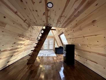 Secluded A-Frame Cabin in Stanton, Kentucky - Perfect Glamping Spot near Red River Gorge - Stanton, Kentucky - glamping.directory