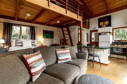 Tranquil Waterfront Cabin on Cain Lake for a Cozy Glamping Getaway in Sedro-Woolley, WA - Sedro-Woolley, Washington - glamping.directory