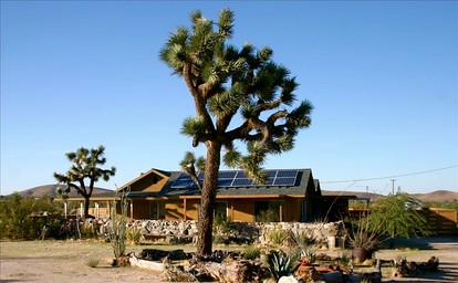 Secluded Cottage with Impressive Views on 20-Acre Retreat in Joshua Tree, California - glamping.directory