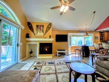 Cabin in the Mountains for Glamping in New Hampshire - Carroll, New Hampshire - glamping.directory