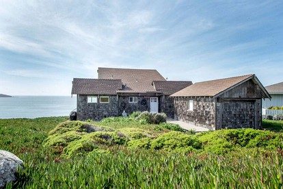 Idyllic Dillon Beach House Rental Ideal for Getaways in California - glamping.directory