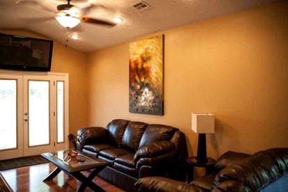 Amazing Villa Rental on Grand Lake O' the Cherokees near Tulsa, Oklahoma - Eucha, Oklahoma - glamping.directory