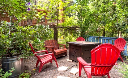 Quirky Pet-Friendly Cabin Rental Perfect for Glamping in Northern California - Guerneville, California - glamping.directory