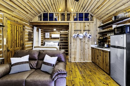 Secluded Cabin Retreat Near Big Thicket & Naskila Casino in Livingston, Texas - Livingston, Texas - glamping.directory