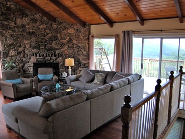 Secluded Cabin Rental with Incredible Views from the Deck near Bass Lake, California - Oakhurst, California - glamping.directory