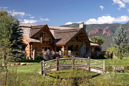 Woodland Log Cabin Rental with Picturesque Ponds near Downtown Durango, Colorado - Durango, Colorado - glamping.directory