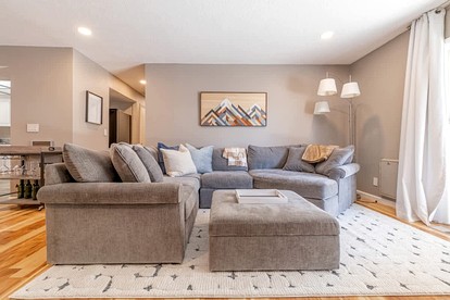 Relaxing Northern Nevada Home with Outdoor Patio Located Near the Keystone Trail in Reno, Nevada - Reno, Nevada - glamping.directory